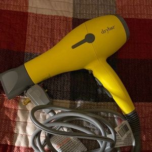 Drybar Buttercup full sized blow dryer